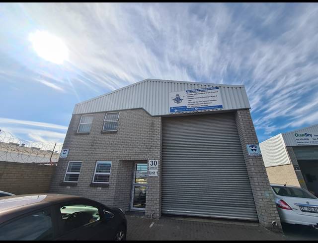 192M² WAREHOUSE TO LET IN BRACKENFELL SOUTH